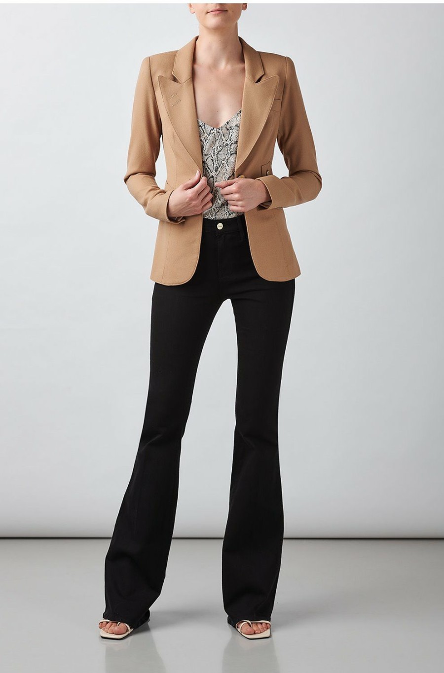 Women'S Clothing * | Classic Duchess Blazer In Camel Exclusive Smythe