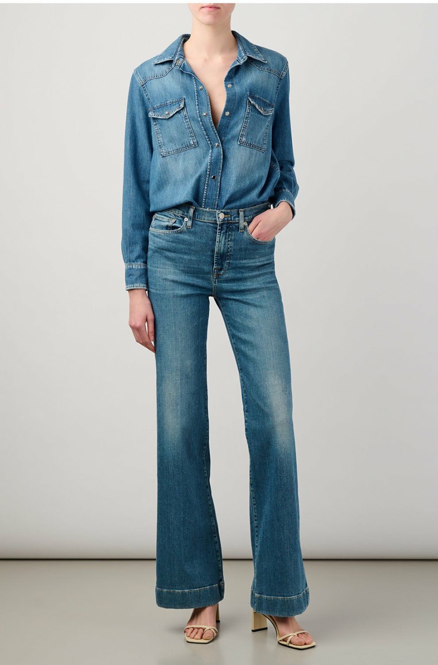 Denim * | Modern Dojo Slim Illusion Wide Leg Jean In Light Blue Outlet 7 For All Mankind